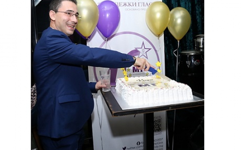 НАЦИОНАЛНО СДРУЖЕНИЕ „МЛАДЕЖКИ ГЛАС“ НАВЪРШИ 11 ГОДИНИ