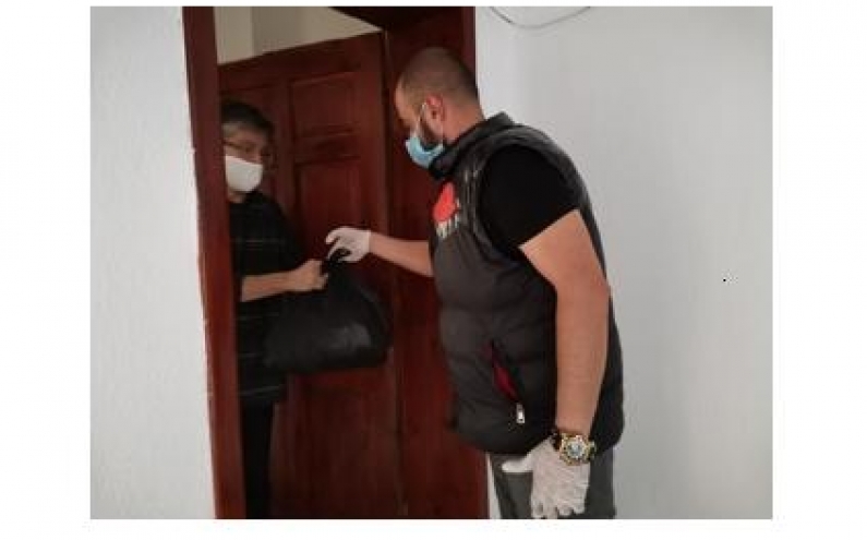 КАМПАНИЯ  „ДА БЪДЕМ ХОРА – ДА ДАРИМ ХРАНА!”