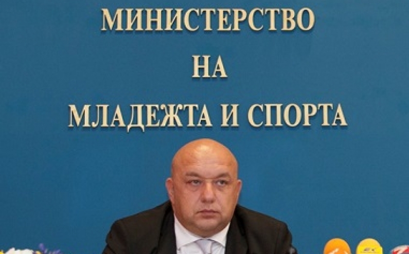 МИНИСТЪР КРАСЕН КРАЛЕВ ПОЗДРАВЯВА ДОБРОВОЛЦИТЕ ПО СЛУЧАЙ МЕЖДУНАРОДНИЯ ДЕН НА ДОБРОВОЛЧЕСТВОТО