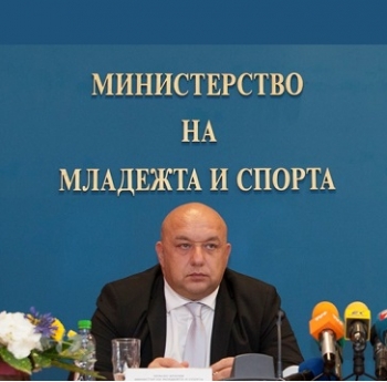 МИНИСТЪР КРАСЕН КРАЛЕВ ПОЗДРАВЯВА ДОБРОВОЛЦИТЕ ПО СЛУЧАЙ МЕЖДУНАРОДНИЯ ДЕН НА ДОБРОВОЛЧЕСТВОТО