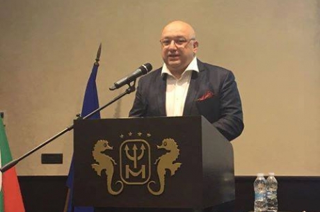МЛАДИТЕ ХОРА СА ПРИОРИТЕТ ЗА ПРАВИТЕЛСТВОТО